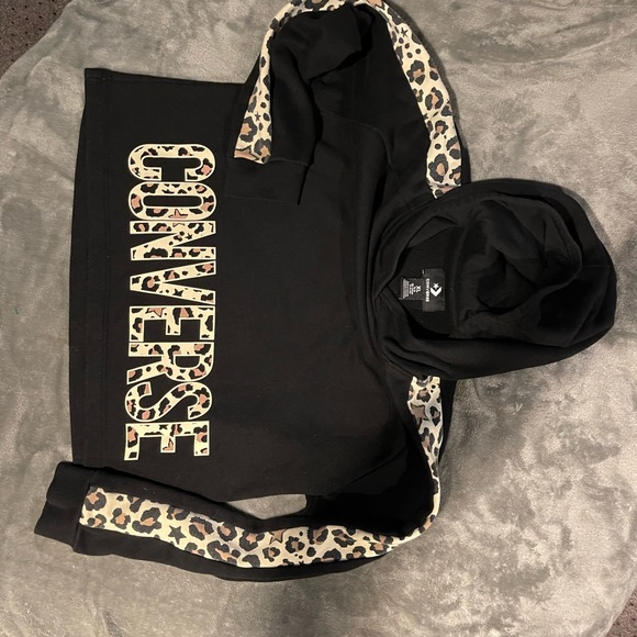 Converse high cut hoodie.  Great condition. - Picture 8 of 11